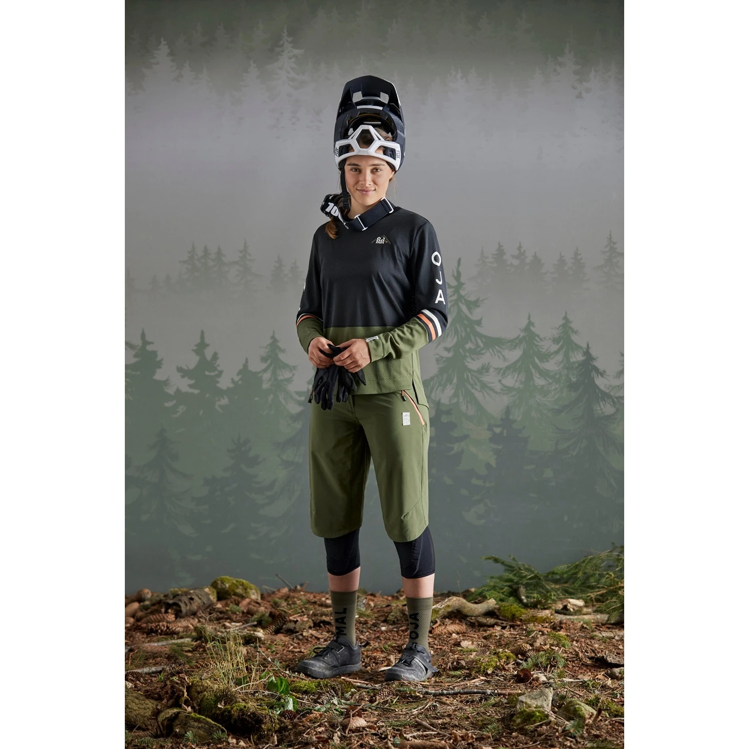 Maloja GoldruteM. Women's Shorts - Night Sky 8325 5 Maloja GoldruteM. Women's Shorts - Night Sky 8325 - Image 3