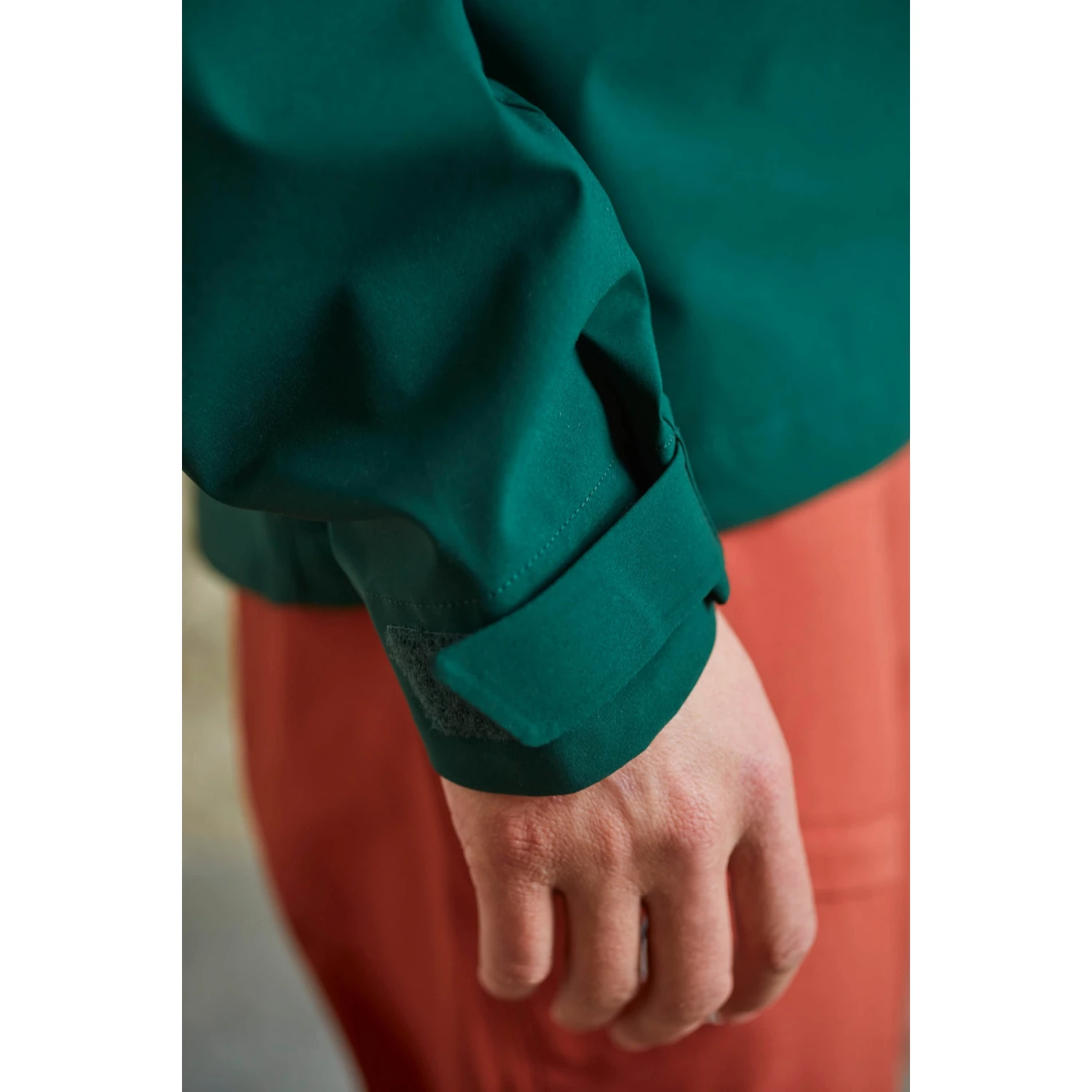 Maloja OvaroM. Women's Alpine Softshell Jacket - Midnight Multi 8618 6 Maloja OvaroM. Women's Alpine Softshell Jacket - Midnight Multi 8618 - Image 4